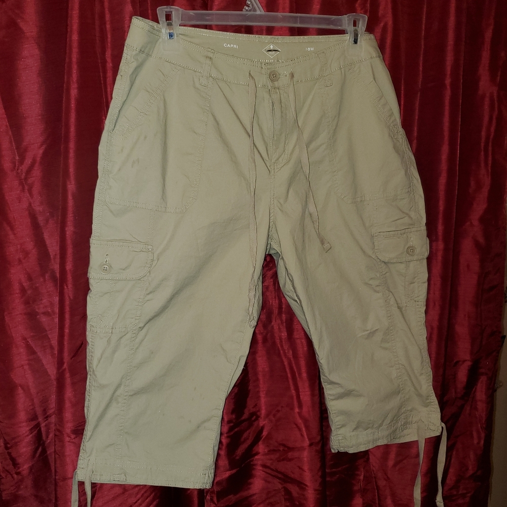 Unbranded 18w cargo capris